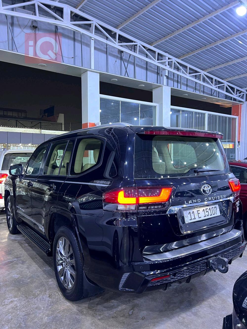 تويوتا لاندكروزر